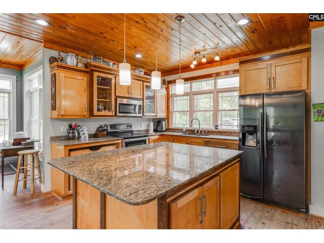 Photo Of 80 Hound Hollow Road Photo of 80 hound hollow road