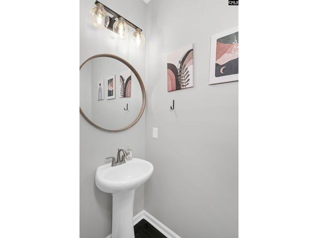 Photo of 112 Madison Park Drive Photo of 112 Madison Park Drive