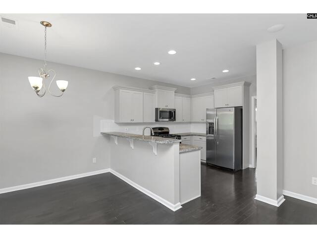 Photo of 112 Madison Park Drive Photo of 112 Madison Park Drive