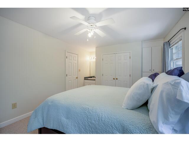 Photo of 1805 Lakeshore Road