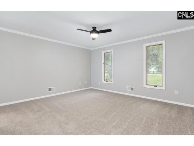 Photo of 400 Derby Lane