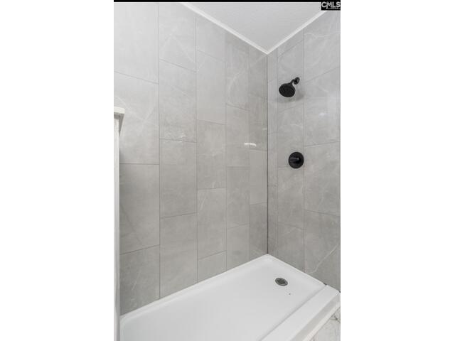 Photo of 400 Derby Lane