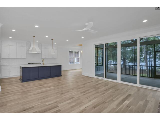 Photo of 701 Peninsula Drive