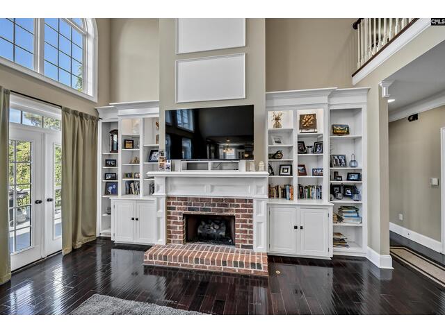 Photo of 102 Royal Court