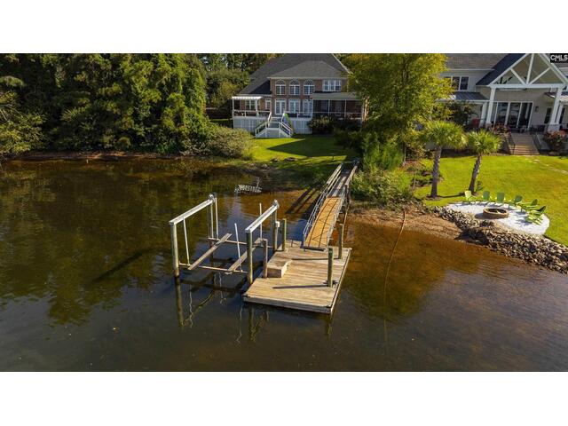 Photo of 102 Royal Court