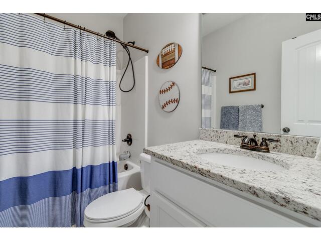 Photo of 76 Driftwood Avenue