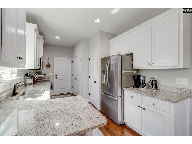 Photo of 76 Driftwood Avenue