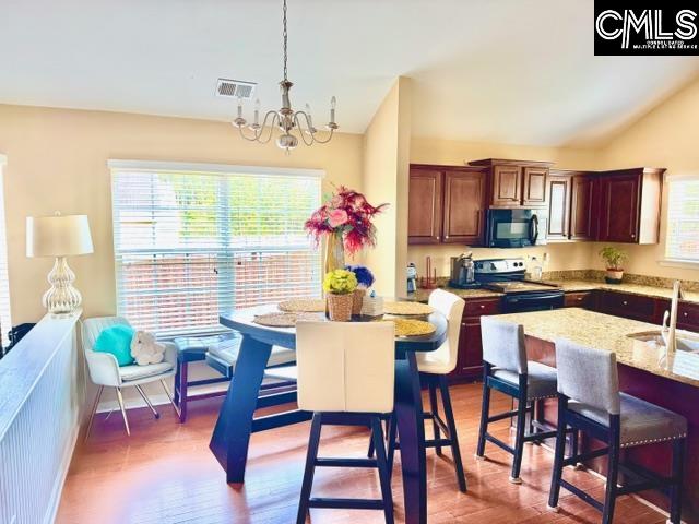 Photo of 102 Driftwood Avenue