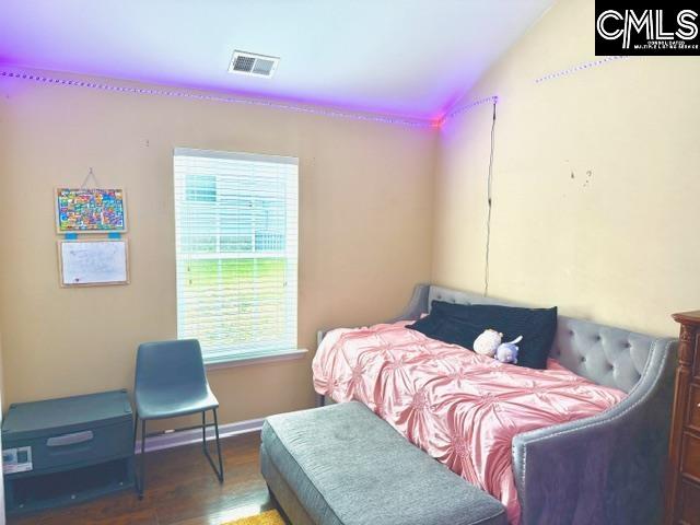 Photo of 102 Driftwood Avenue