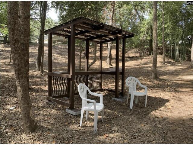 Photo of 1338 john g richards road