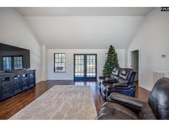 Photo Of 213 Tombfield Road Photo of 213 tombfield road