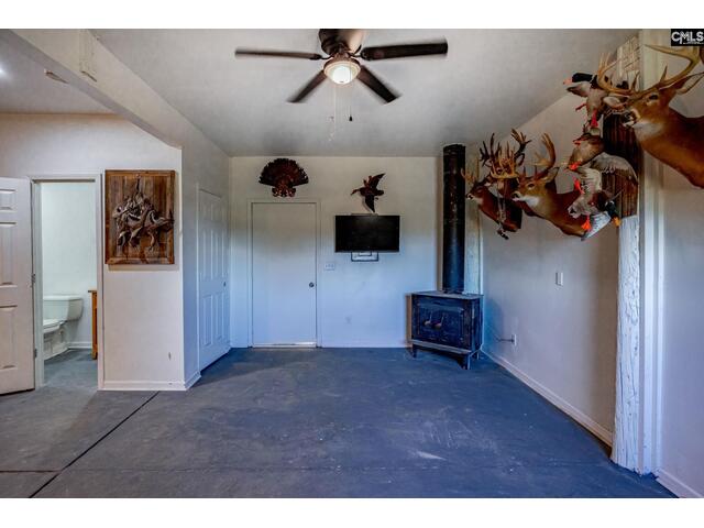 Photo Of 213 Tombfield Road Photo of 213 tombfield road