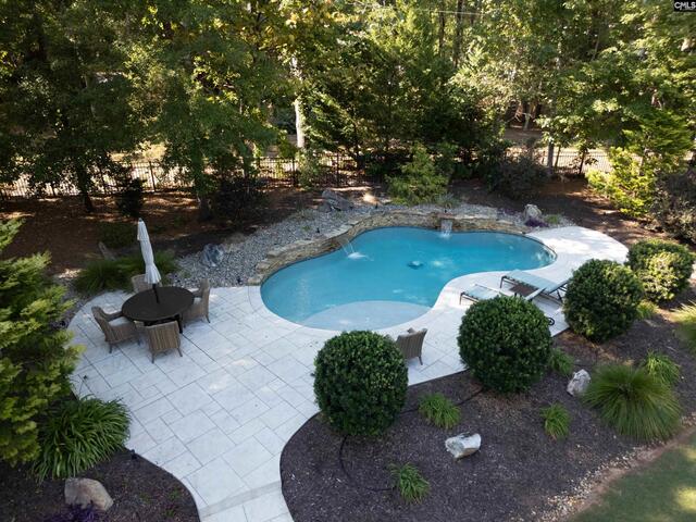 Photo of 204 Sterling Lake Court