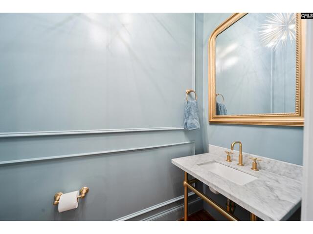 Photo of 1573 Beechcreek Road