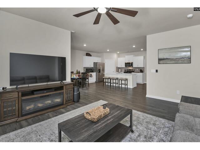 Photo of 2131 Leatherstone Lane