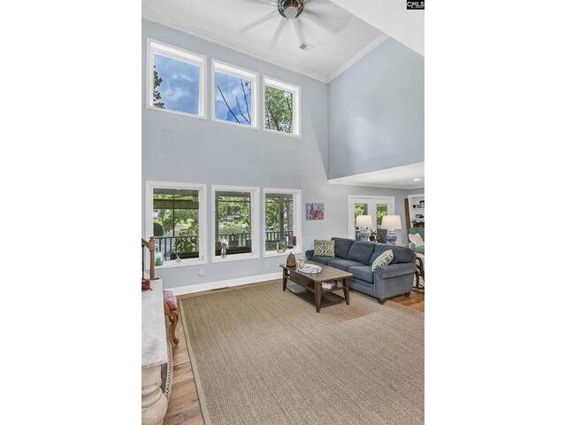 Photo of 1736 Lake Road