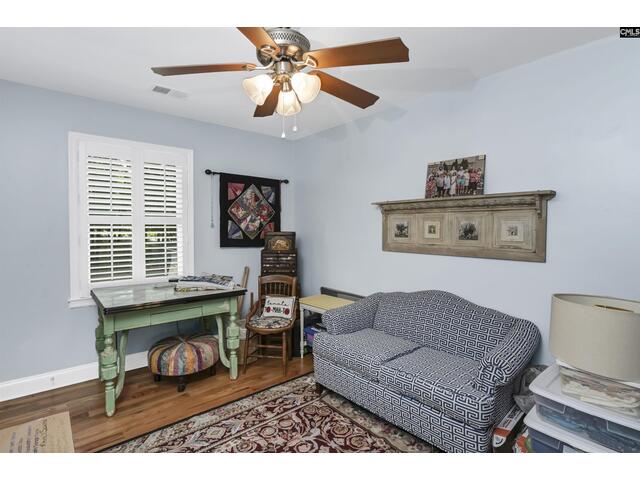 Photo of 1736 Lake Road