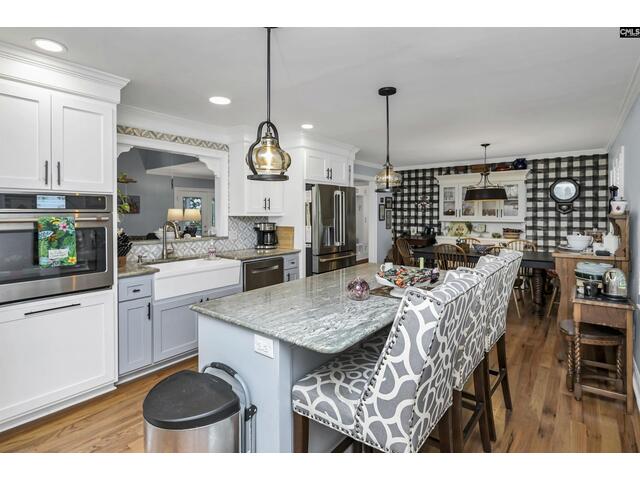 Photo of 1736 Lake Road