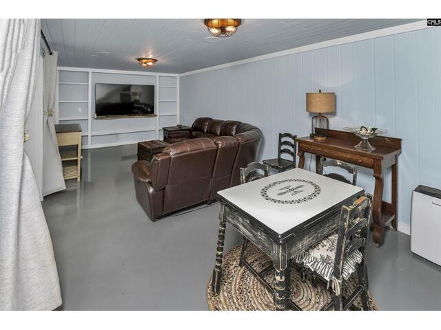 Photo of 1736 Lake Road