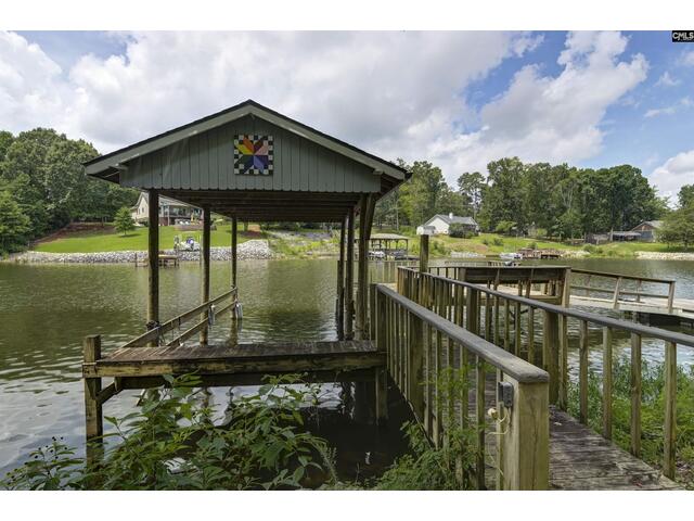 Photo of 1736 Lake Road