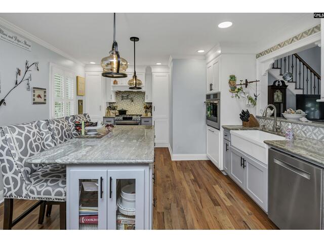 Photo of 1736 Lake Road