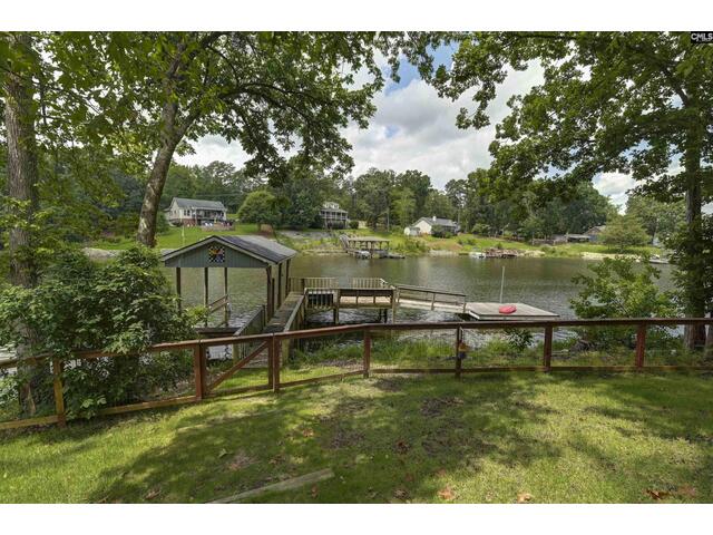 Photo of 1736 Lake Road