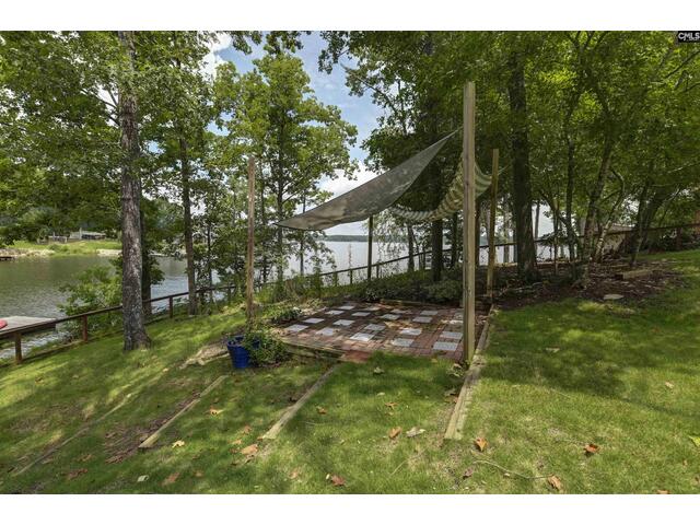 Photo of 1736 Lake Road