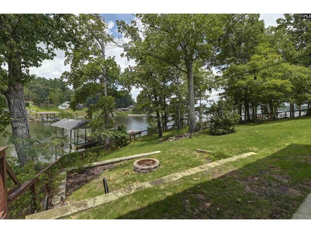 Photo of 1736 Lake Road