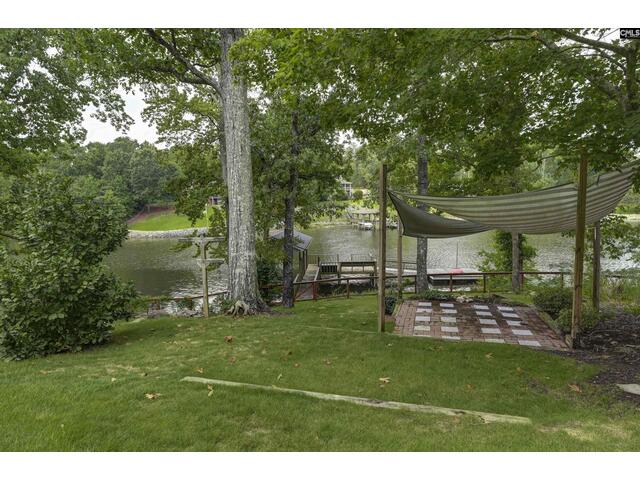 Photo of 1736 Lake Road