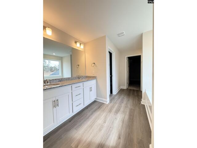 Photo of 102 Andover Way