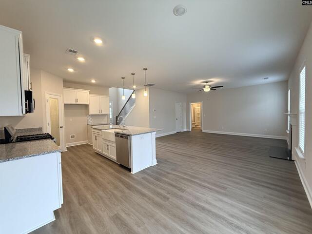 Photo of 102 Andover Way