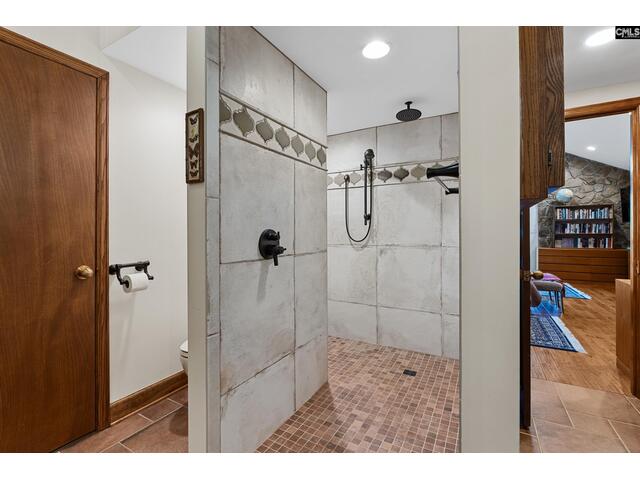 Photo of 270 Harrison Point