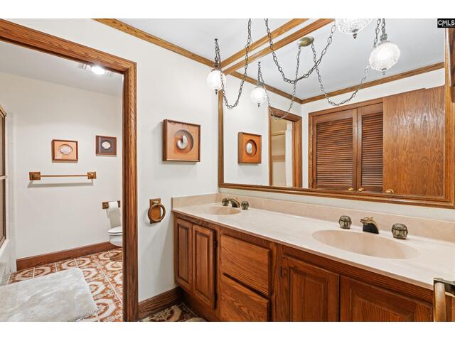 Photo of 270 Harrison Point