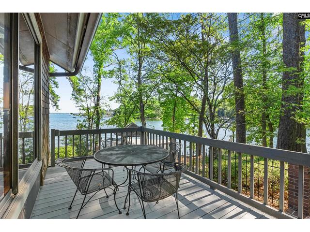 Photo of 270 Harrison Point