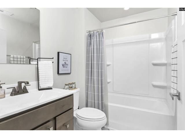 Photo of 31 Holly Fern Lane Photo of 31 Holly Fern Lane