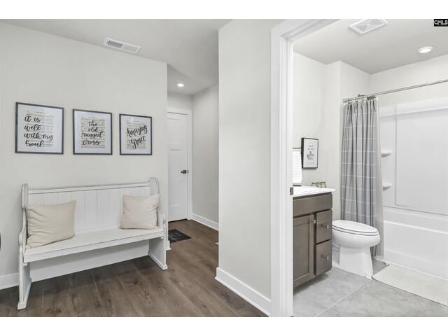 Photo of 31 Holly Fern Lane Photo of 31 Holly Fern Lane