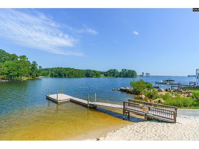 Photo of 389 Cabana Way