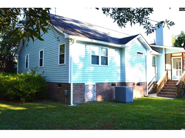 Photo of 1226 Sayre Lane