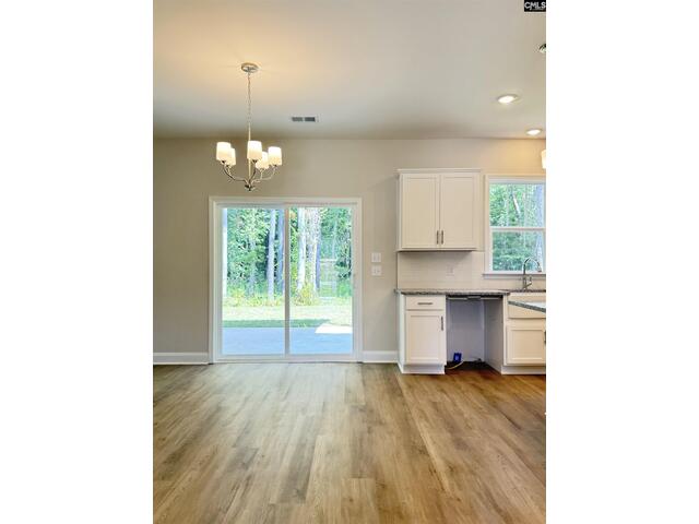 Photo of 18 Sylvan Ridge Court