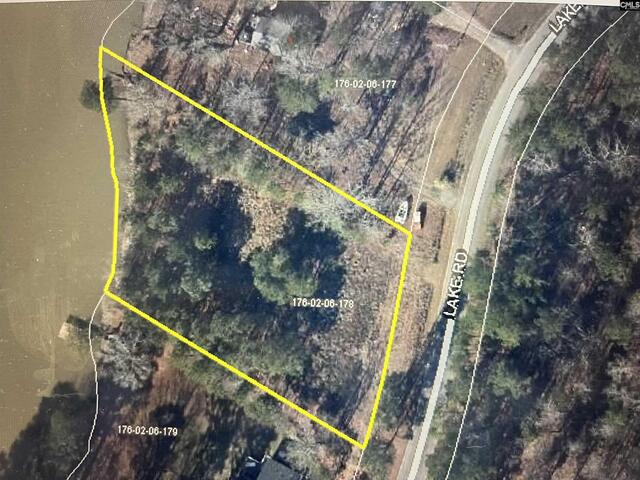 Photo of 2984 Lake Road