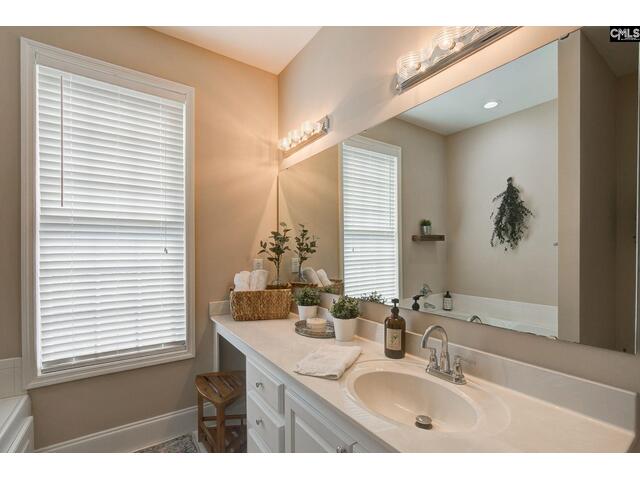 Photo Of 2264 Ridgeway Road Photo of 2264 ridgeway road