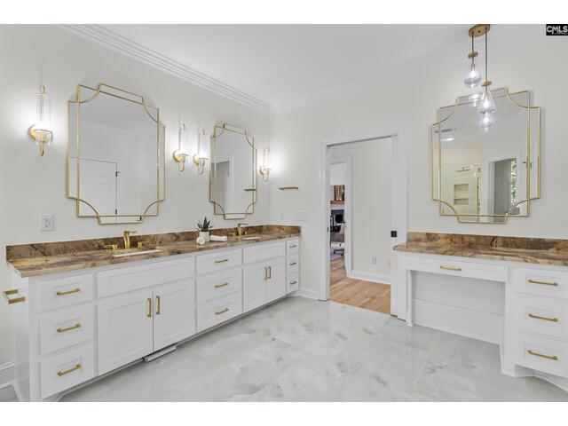 Photo of 104 Birkdale Court