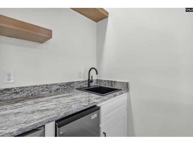 Photo of 104 Birkdale Court