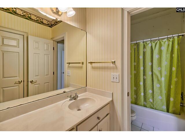 Photo of 1009 Steeple Ridge Road