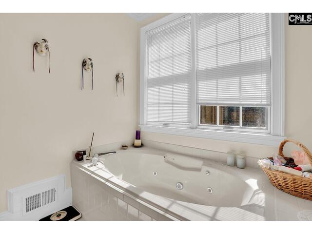 Photo of 2 Forest Hills Court Photo of 2 Forest Hills Court