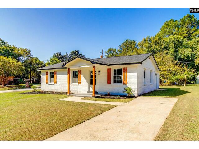 Photo of 901 Slash Pine Lane Photo of 901 Slash Pine Lane