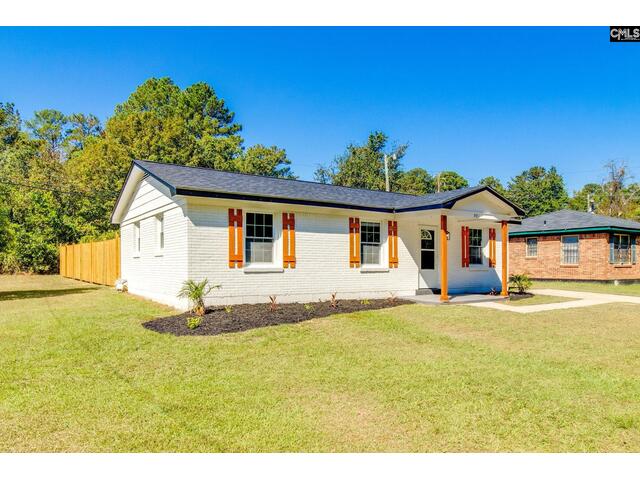 Photo of 901 Slash Pine Lane Photo of 901 Slash Pine Lane