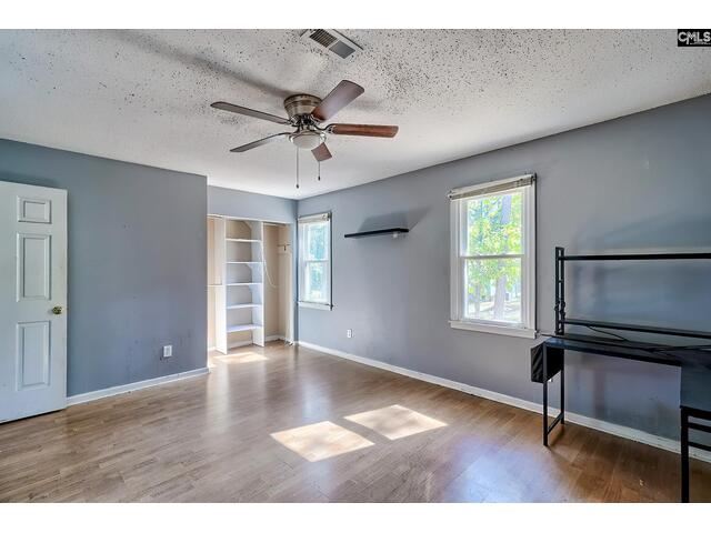 Photo of 112 Calloway Court