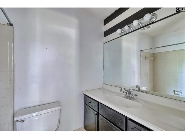 Photo of 112 Calloway Court