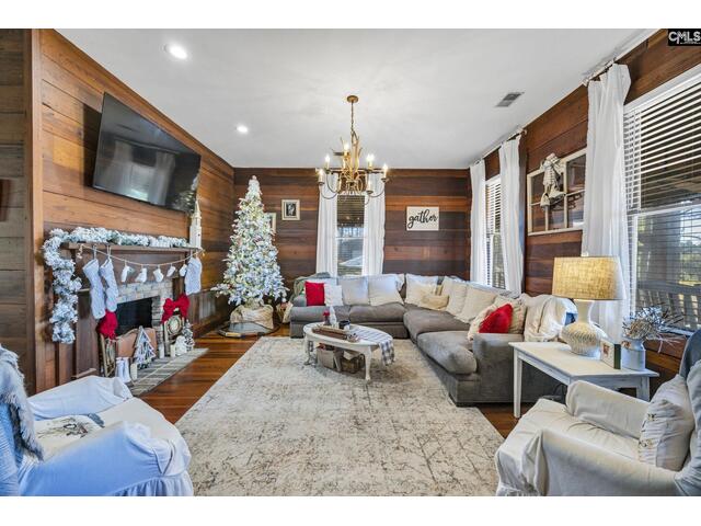 Photo of 1130 Richtex Road